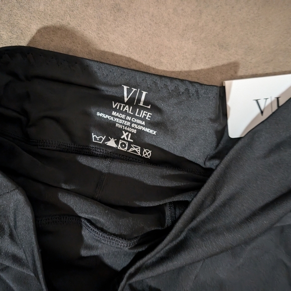 Black Sports Mini Skirt Golf Skirt - Picture 3 of 7